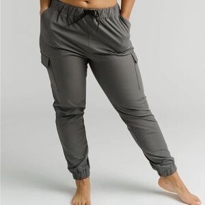 Gray Delancey Cargo Joggers (small) new with tags!